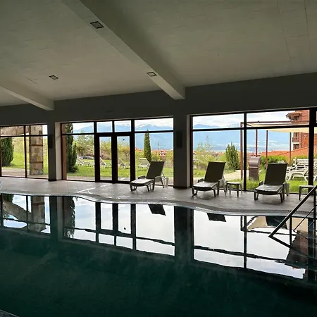 Panorama Aparthotel 3*
